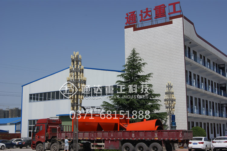 滾筒篩分機發(fā)貨2.jpg