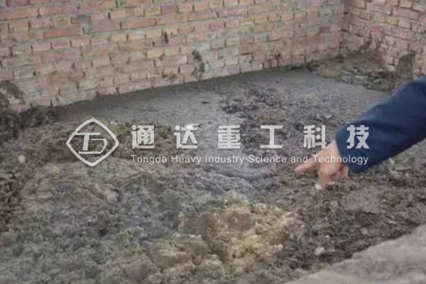  養(yǎng)豬場豬糞處理加工成有機(jī)肥投資成本多少?整條有機(jī)肥生產(chǎn)線回報(bào)利潤有多少?